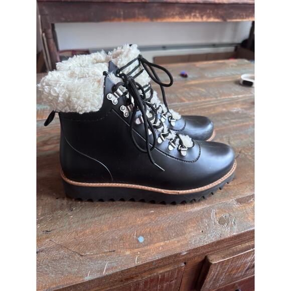 Bernardo Wiley rubber and faux fur boots women’s sz 9 black - Picture 4 of 7